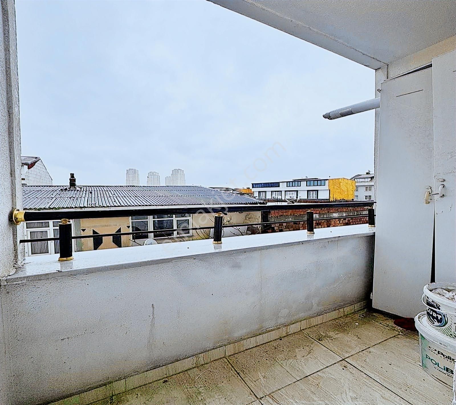 Metrobüse Yakın 5 Dakika Mesafede 1.kat 2+1 100m2 2.850.000 Tl - Görsel 19