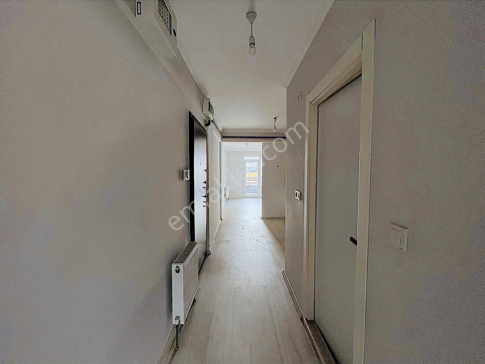 Gültepe Mahallesinde Kiralık 1+1 Daire - Görsel 15