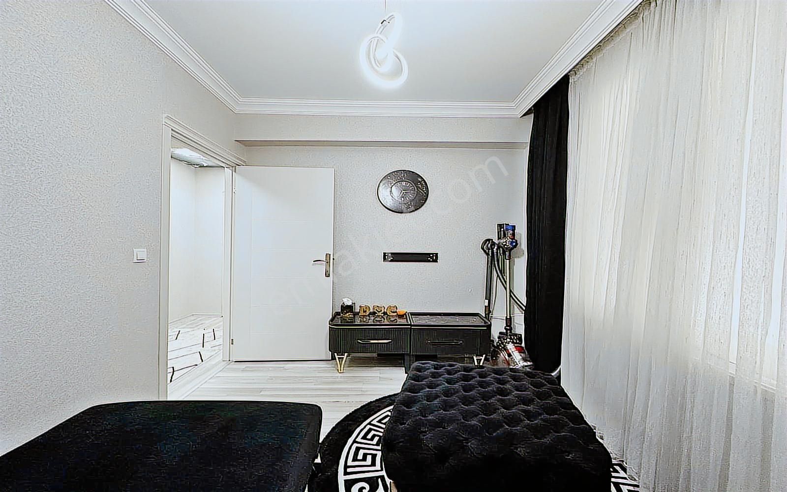 Hisar'da 3+1 Katta Ön Cepheli Cadde Yakını Lüks Yapılı Daire - Görsel 31