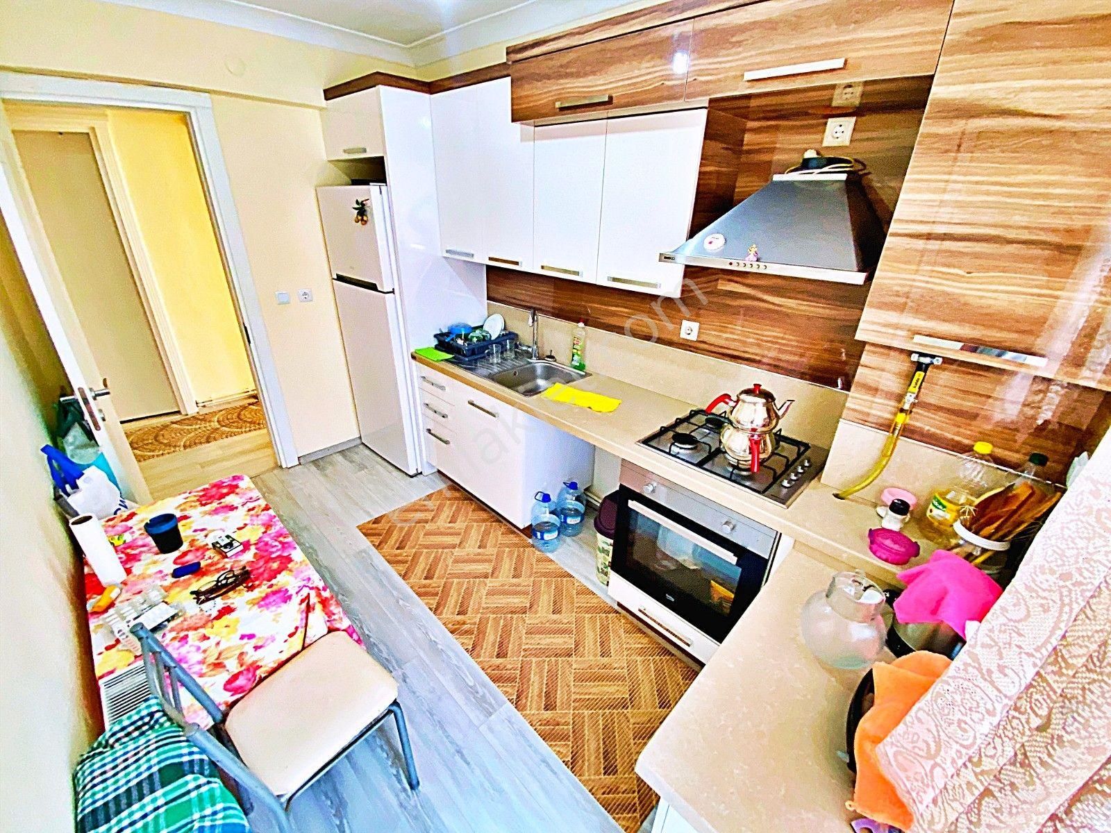 Yükselden Altınkumda Ayrı Mutfaklı Masrafsız Doğalgazlı 2+1daire