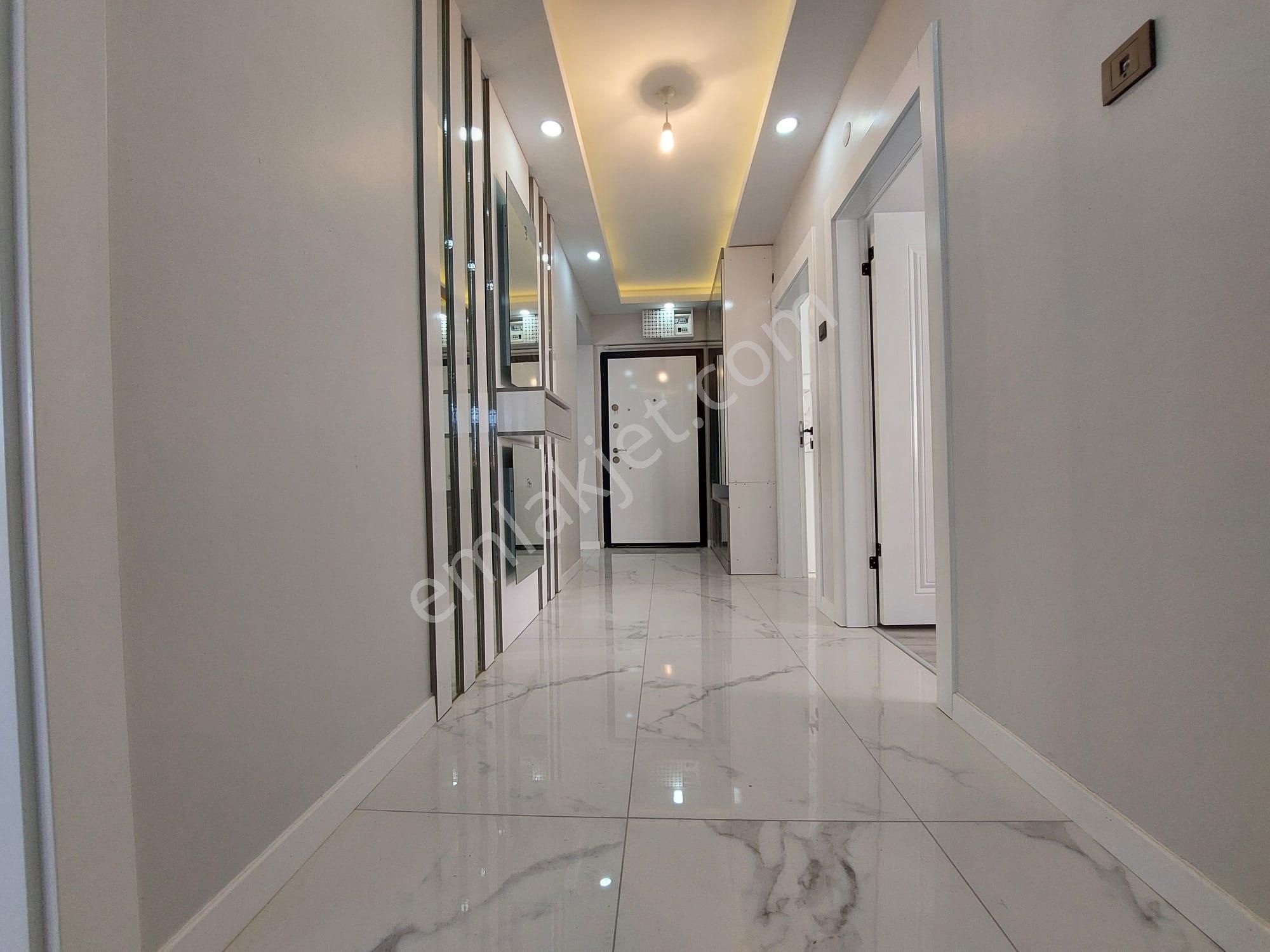 Elvan Mah De A Life Hastane Yakını Satılık 3+1 Kat Ta Ful Yapılı Geniş Daire - Görsel 8