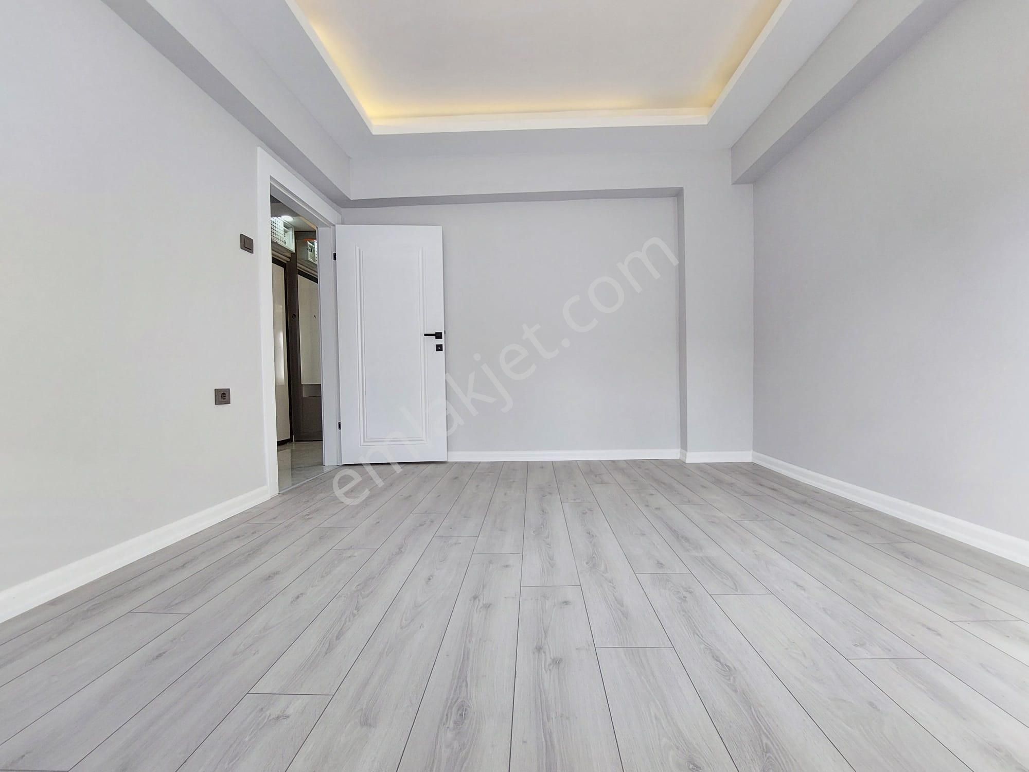 Elvan Mah De A Life Hastane Yakını Satılık 3+1 Kat Ta Ful Yapılı Geniş Daire - Görsel 27