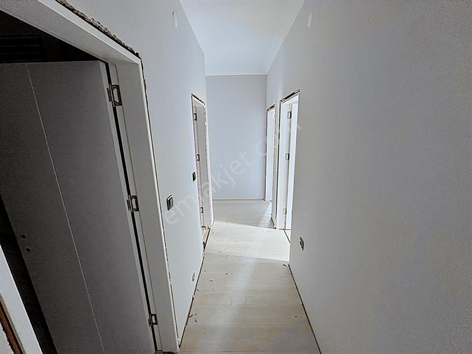 Vip Real Estate 3 Nolu Erdoğdu Merkezi Konumda 3+1 Daire - Görsel 2