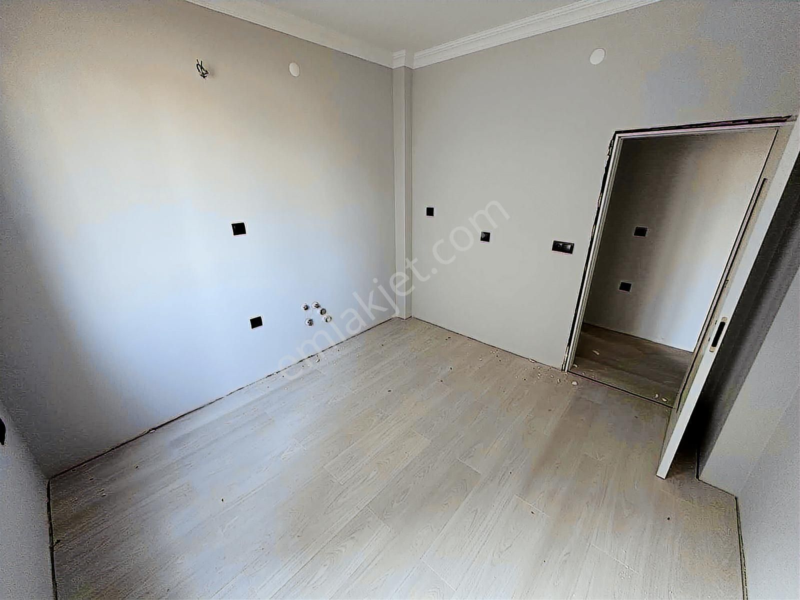 Vip Real Estate 3 Nolu Erdoğdu Merkezi Konumda 3+1 Daire - Görsel 15