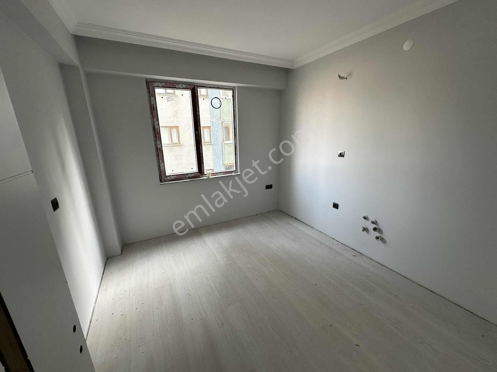 Vip Real Estate 3 Nolu Erdoğdu Merkezi Konumda 3+1 Daire - Görsel 3