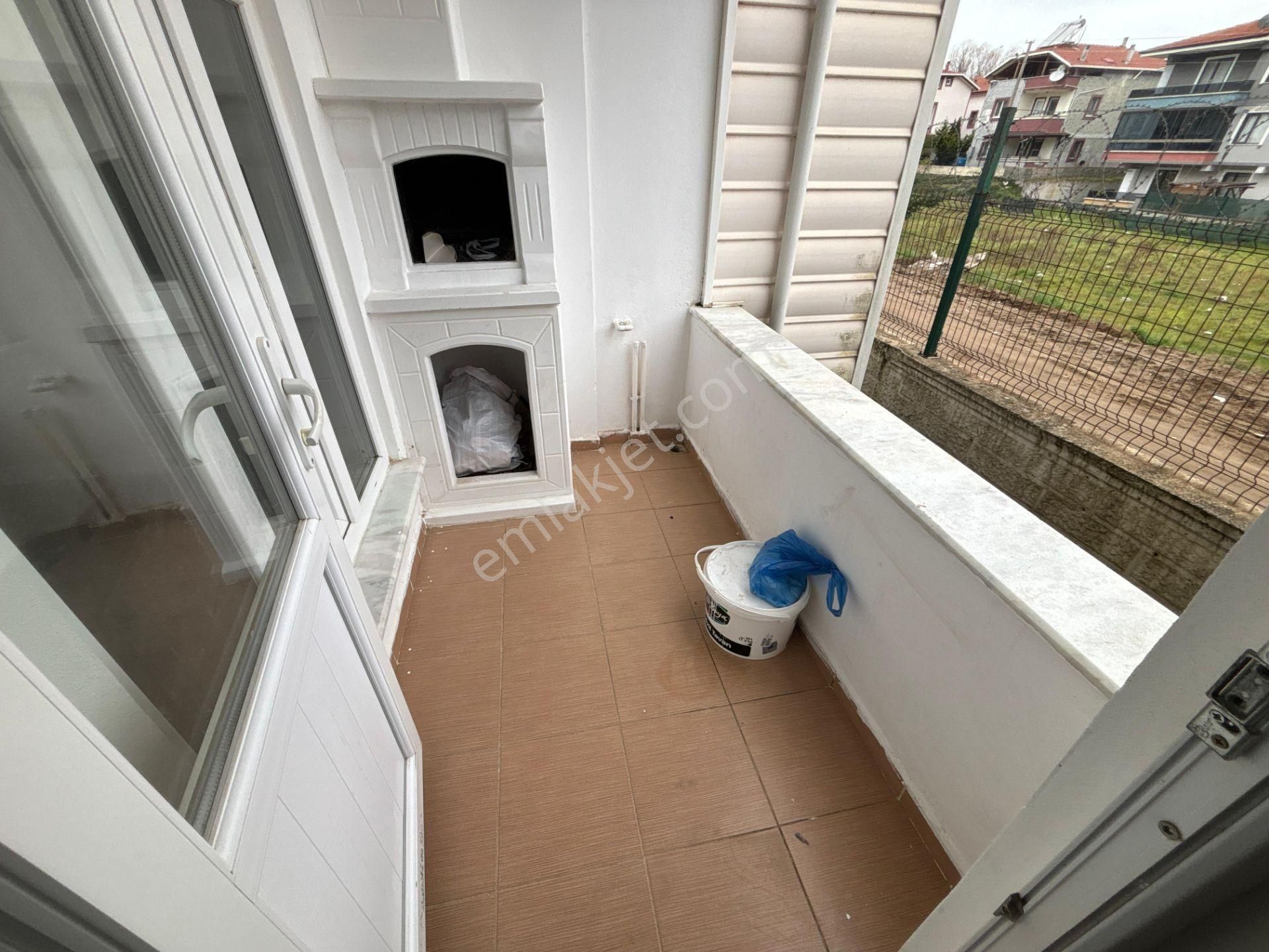 Sakarya Karasu Da Yalı Mah’de Denize Sıfır 1+1 Daire !! Pazarlıklı - Görsel 7