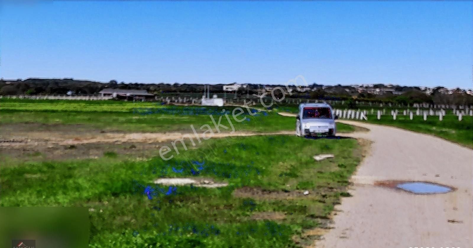 Silivri Büyükçavuşlu'da 1000 M2 Caddeye Cepheli Satılık Arsa - Görsel 2