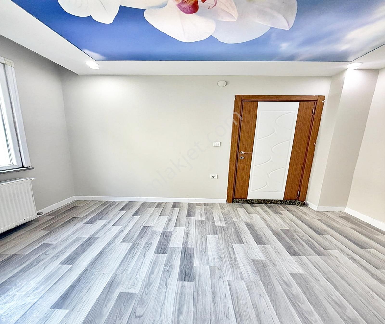 Esenyurt Kıraç Şehitler Mah. 2.kat 2+1 100m2 3.050.000 Tl - Görsel 4