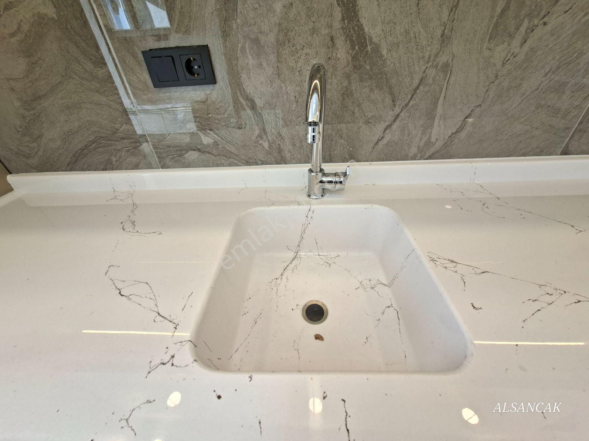 Elvan Da 3+1 Katta Lüks Yapılı Satılık Daire Ankastre Mutfaklı - Görsel 9