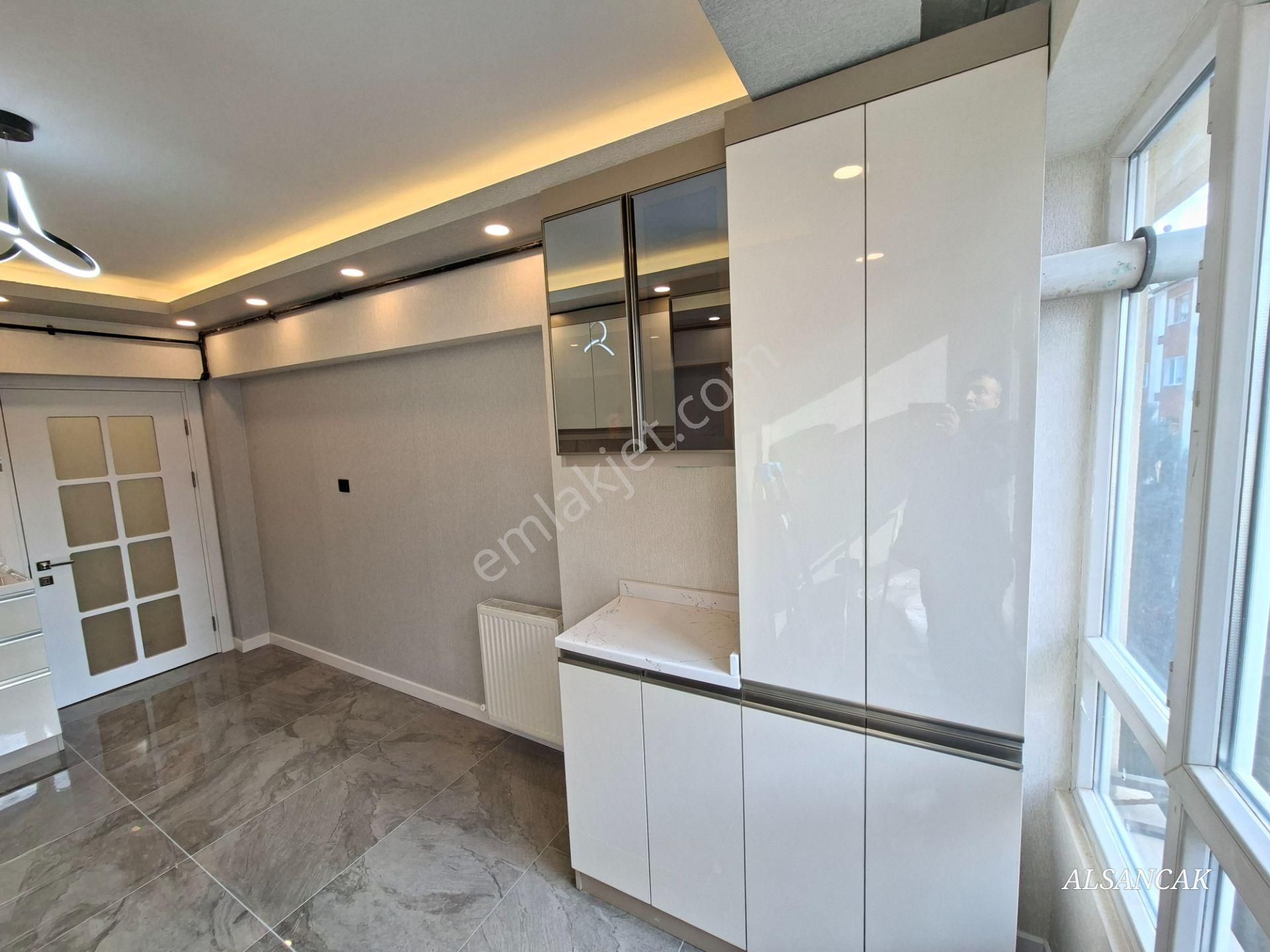 Elvan Da 3+1 Katta Lüks Yapılı Satılık Daire Ankastre Mutfaklı - Görsel 6