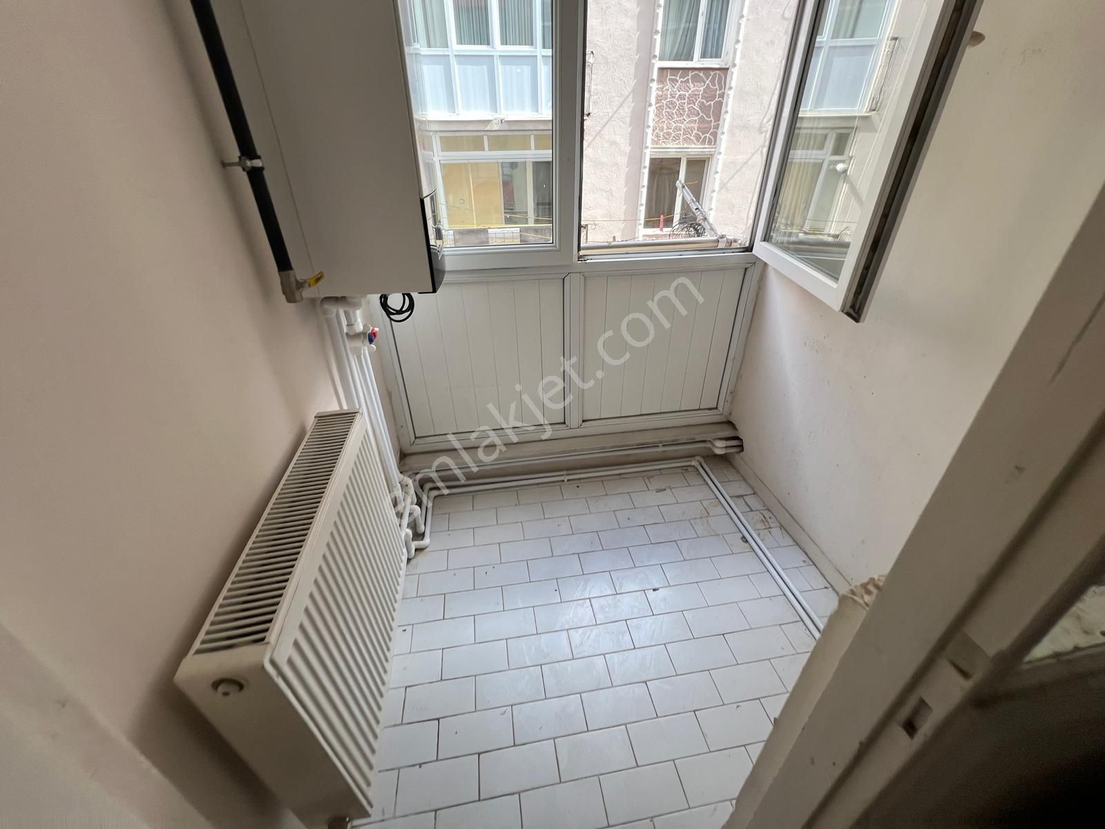 Arslanbeyden Tekirdağ Çorlu Mevkiinde Acil Satılık Daire Fırsatı!!!!! - Görsel 12