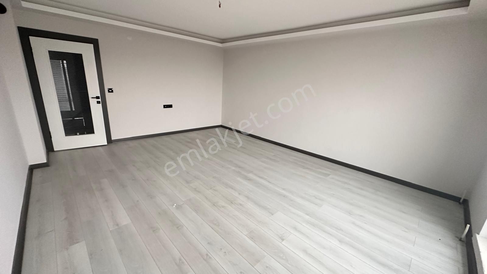 Sincan Tandoğan 3 + 1 Katta Üçüncü Kat Acil Satılık Sıfır Daire - Görsel 4