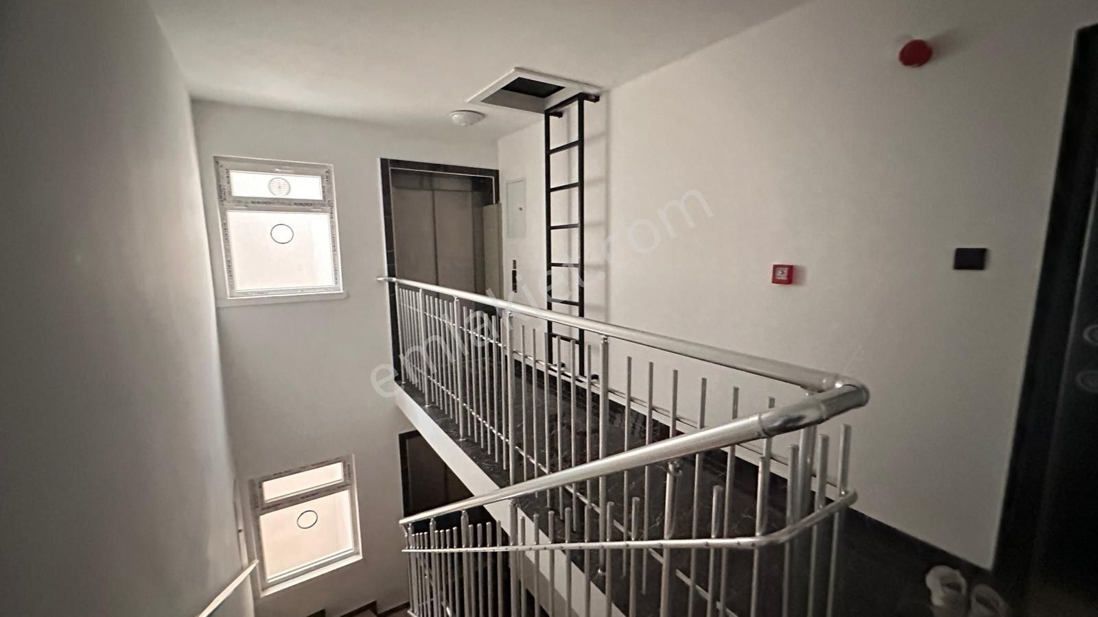 Sincan Tandoğan 3 + 1 Katta Üçüncü Kat Acil Satılık Sıfır Daire - Görsel 31