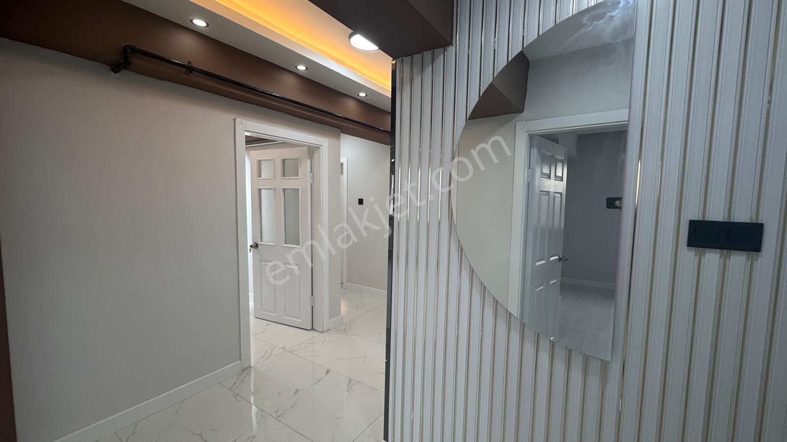 Pınarbaşı Mahallesi 3 + 1 Acil Üçüncü Kat Satılık Daire Full Yapılı - Görsel 18