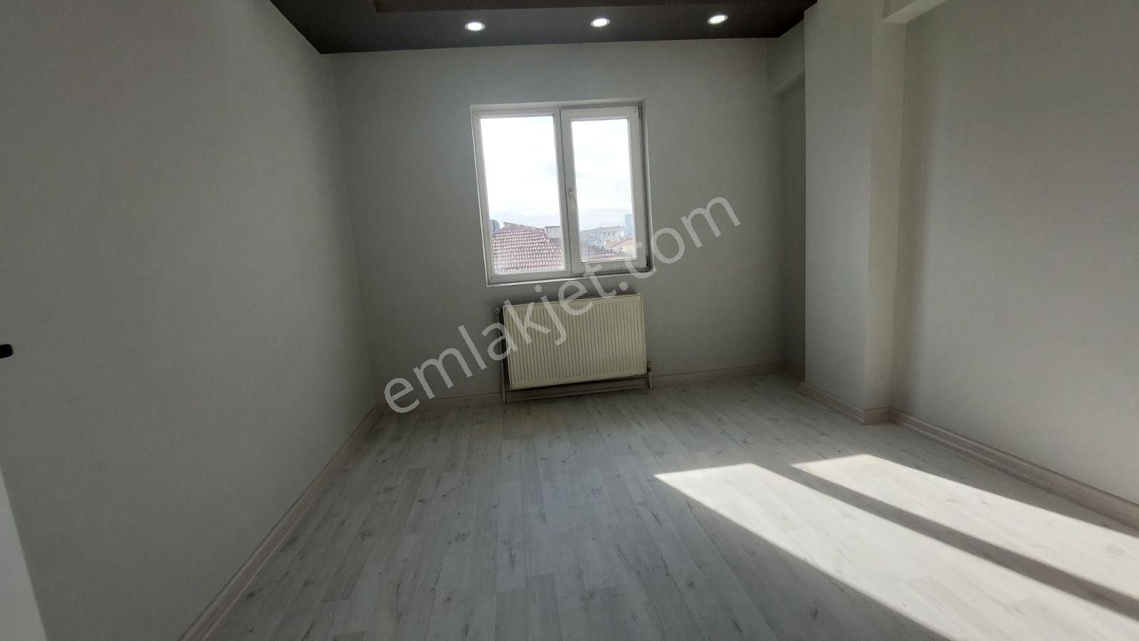 Akşemsettin'de Güney Yol 3 Cepheli Full Utra Lüks 3+1 - Görsel 25