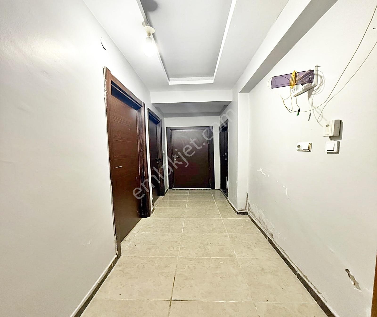 Esenyurt Kıraç İstiklal Mahallesinde Bahçe Katı 2+1 1.400.000 Tl - Görsel 24