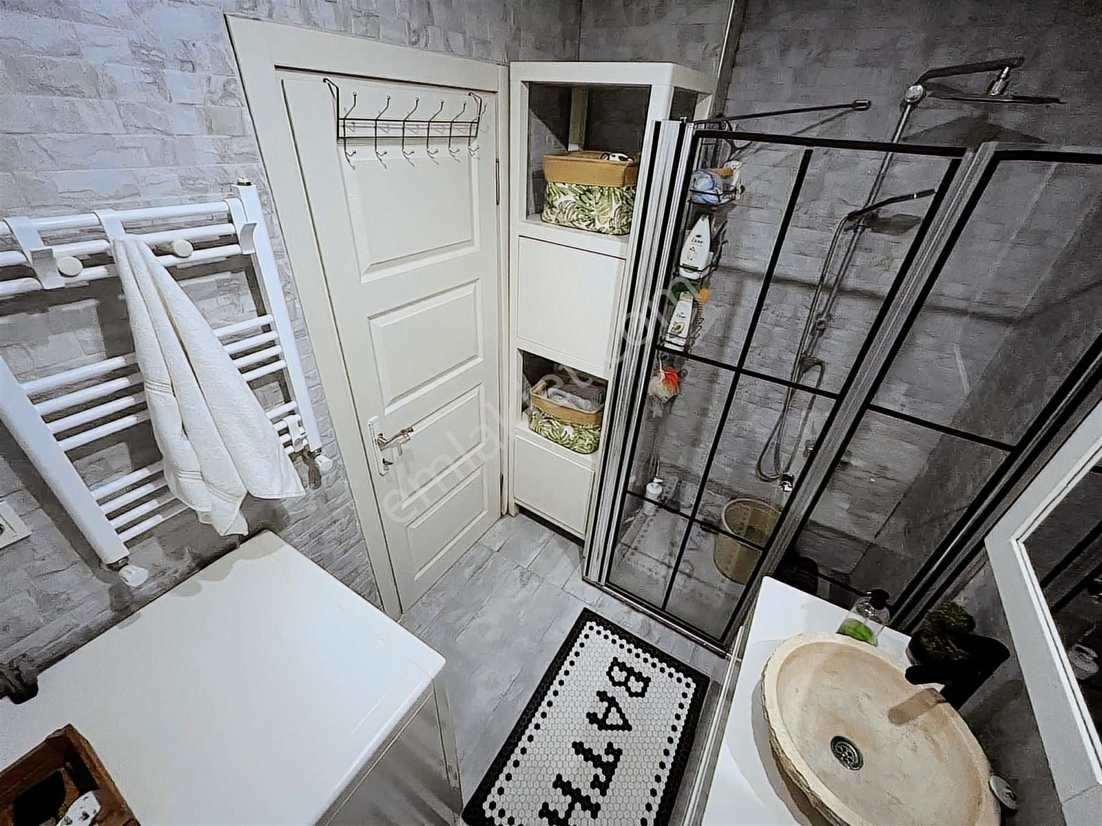 Bayramoğlu Yelkenkaya'da Turyap Koza'dan Yenilenmiş 2+1 Daire - Görsel 8