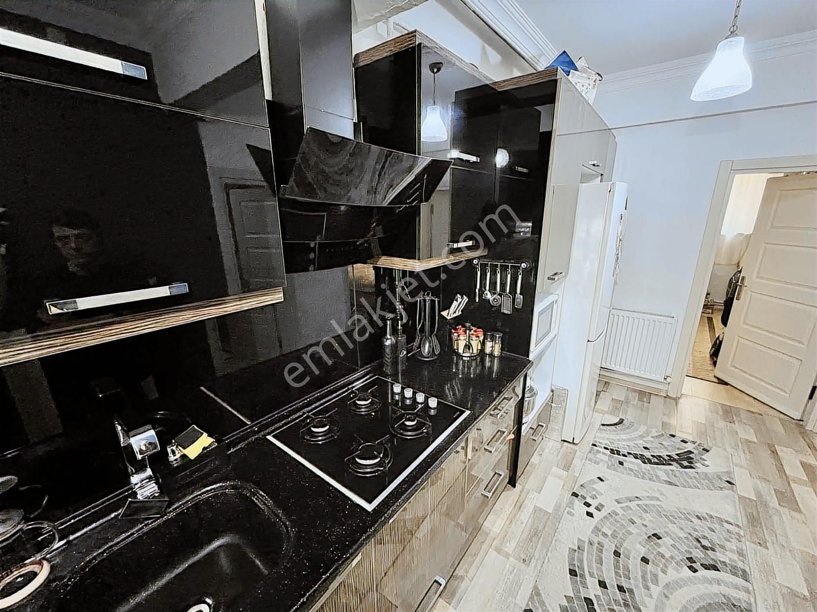 Bayramoğlu Yelkenkaya'da Turyap Koza'dan Yenilenmiş 2+1 Daire - Görsel 12