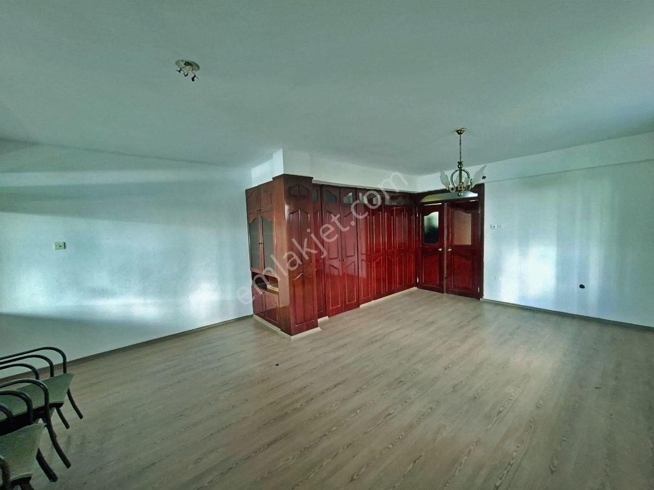 Yetkisi Uytundan Akçayda Denize 30 Metre Isı Pompalı 3+1 Villa - Görsel 25