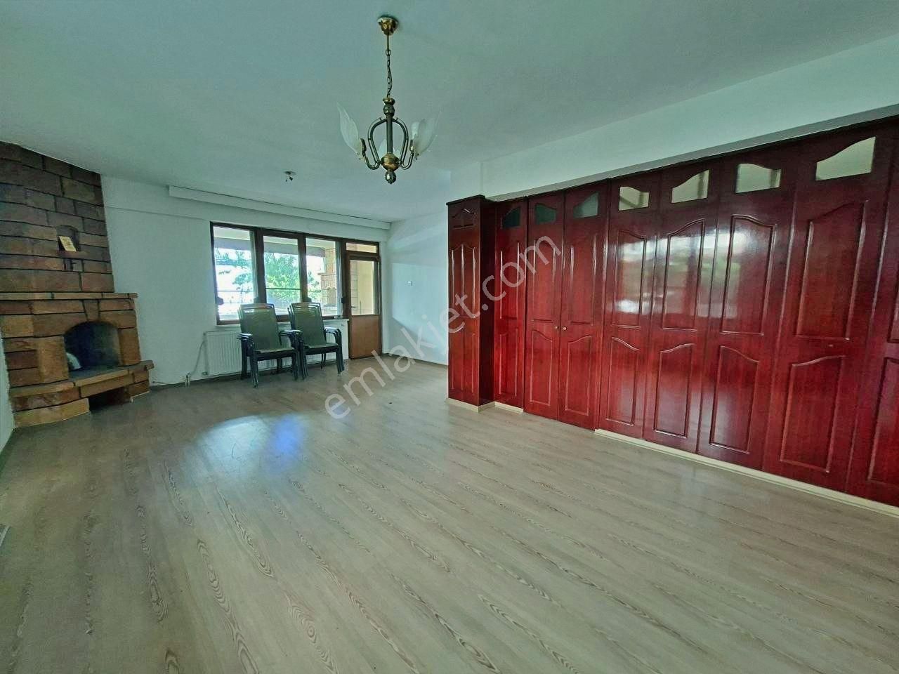 Yetkisi Uytundan Akçayda Denize 30 Metre Isı Pompalı 3+1 Villa - Görsel 32