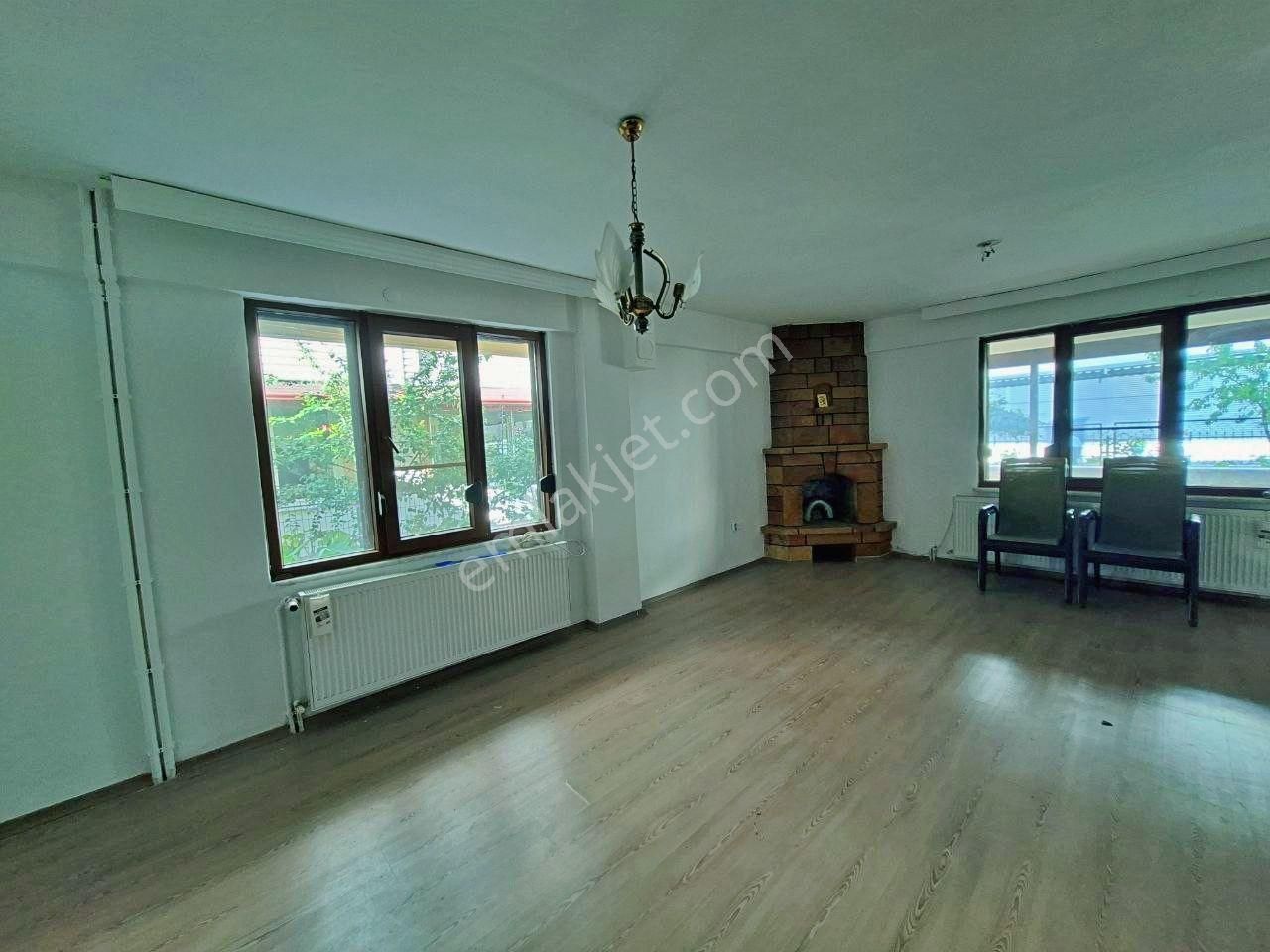 Yetkisi Uytundan Akçayda Denize 30 Metre Isı Pompalı 3+1 Villa - Görsel 35