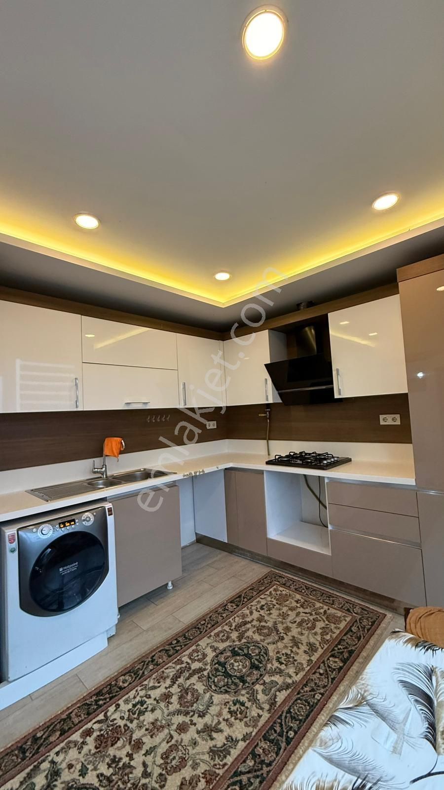 Vista Yapı'dan Metrobüse Yakın Aile Sitesinde Kiralık 2+1 Arakat - Görsel 3