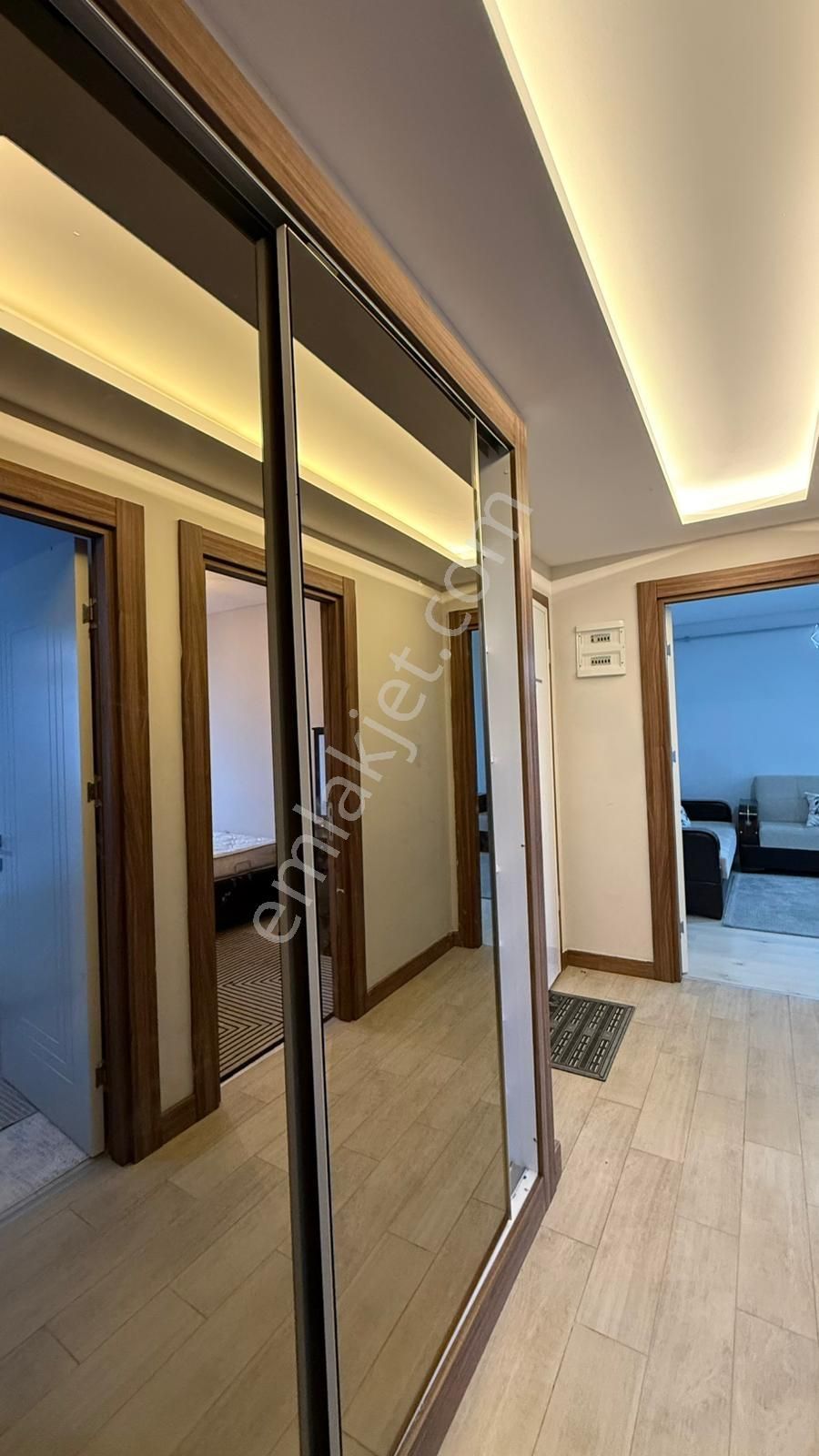 Vista Yapı'dan Metrobüse Yakın Aile Sitesinde Kiralık 2+1 Arakat - Görsel 14