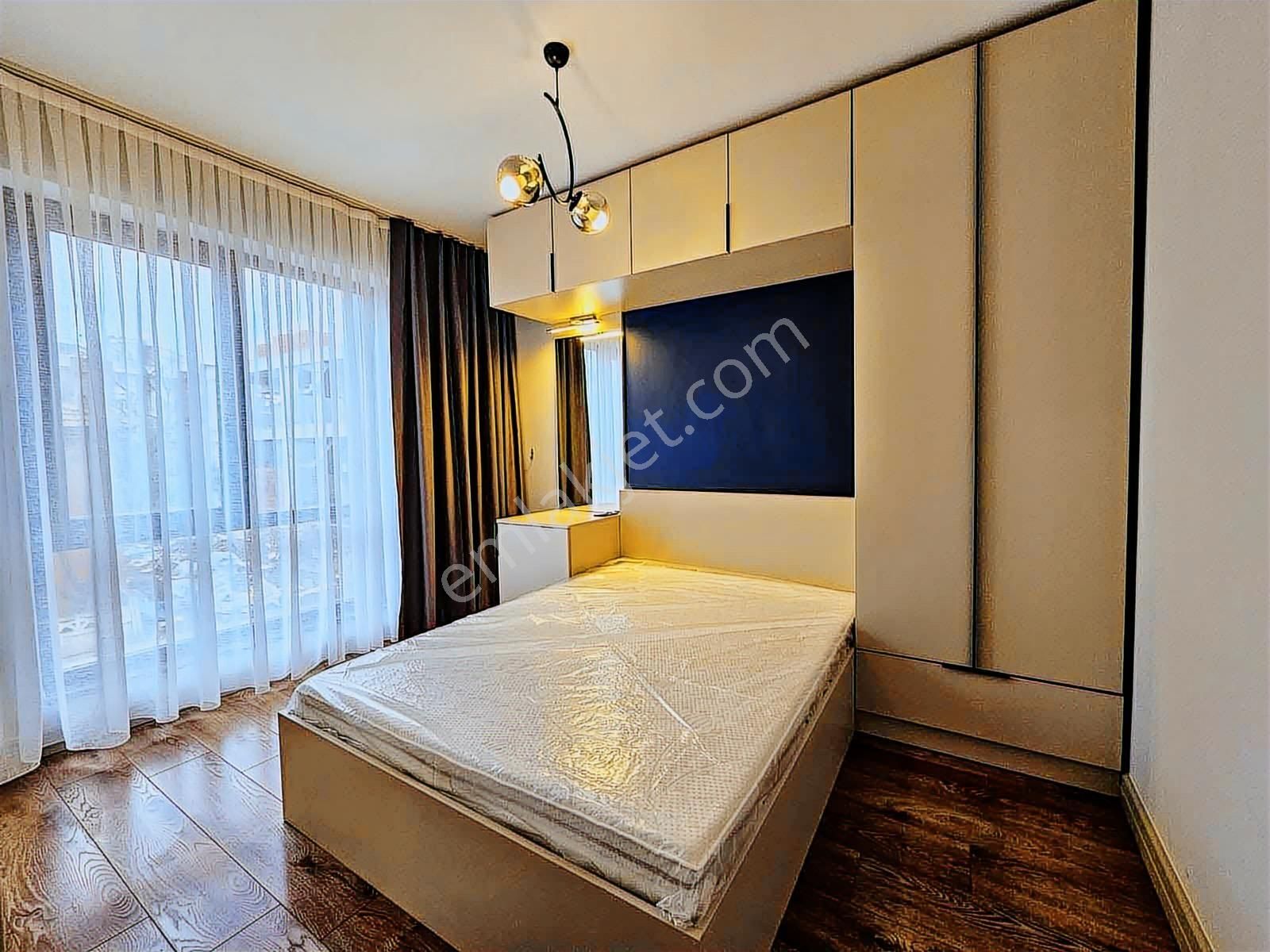 Balat Mah Merkezi Konumda Kiralık Full Eşyalı 1+1 Daire - Görsel 10