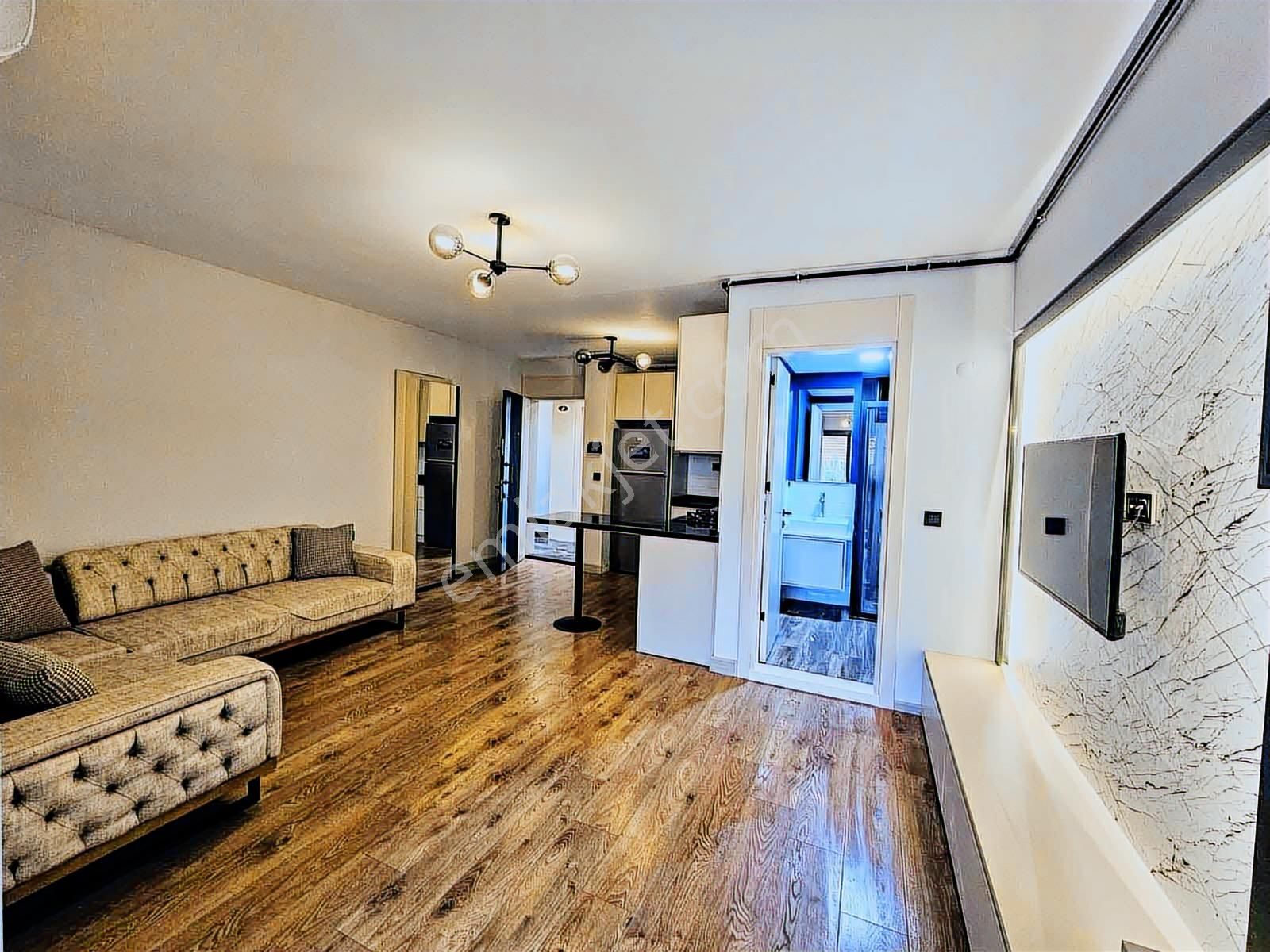 Balat Mah Merkezi Konumda Kiralık Full Eşyalı 1+1 Daire - Görsel 13