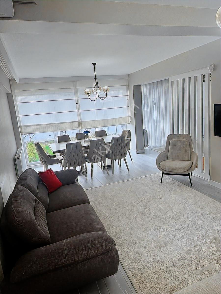 Tekırdag Çerkezkoy Ambarderede Mustakıl Acılll Satılık Vılla