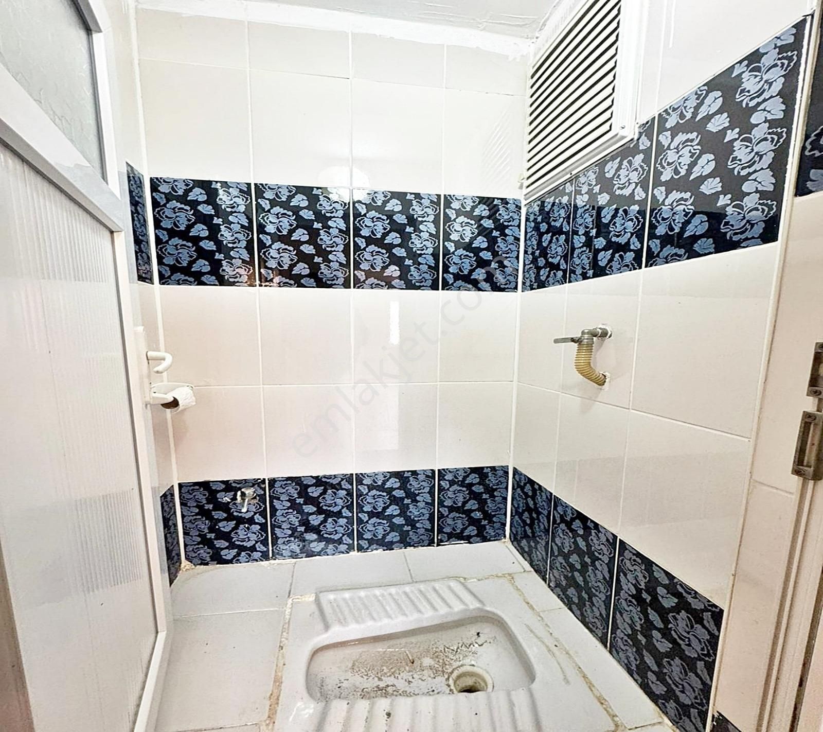 Kıraç Osmangazi Mah. Sığınaklı Bahçe Katı Dışardan Ara Kat Gibi - Görsel 17