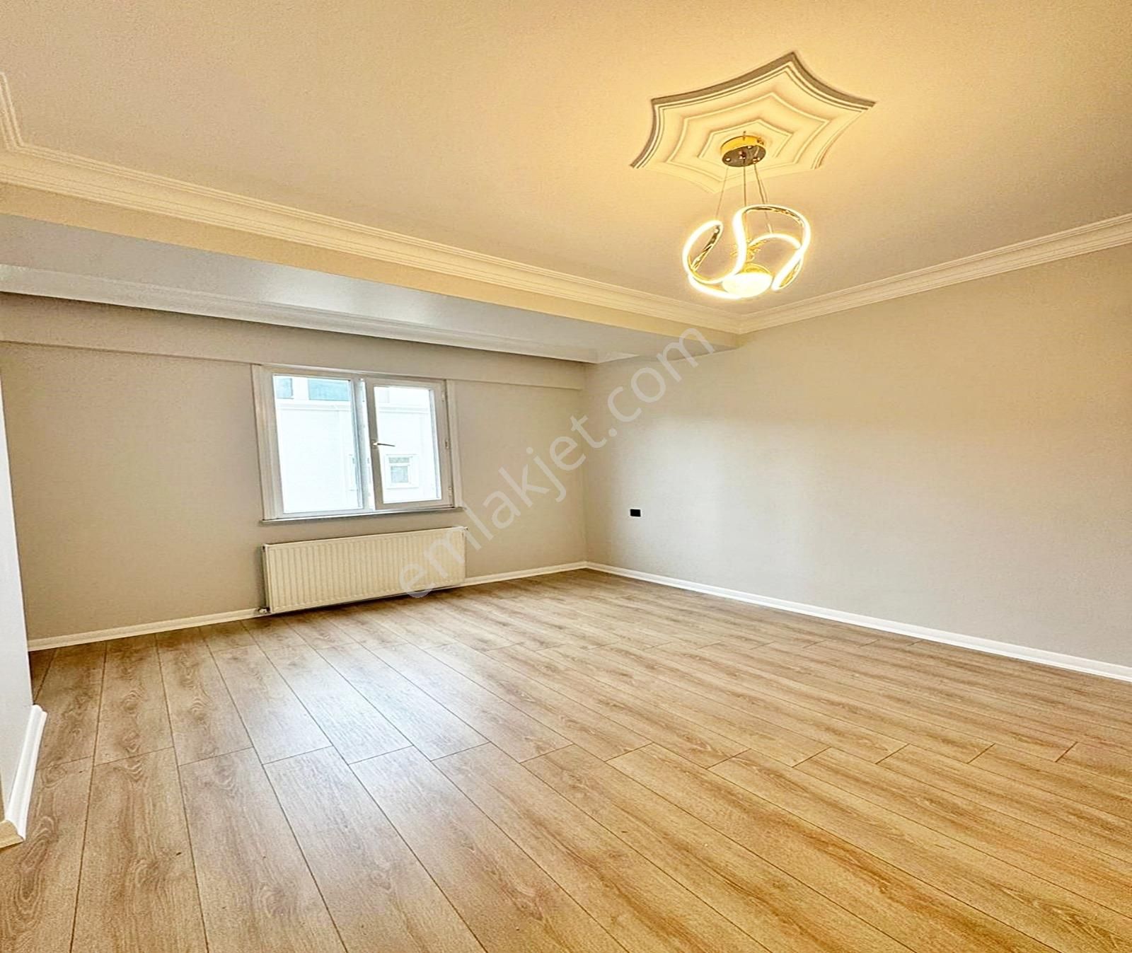 Kıraç Osmangazi Mah. Sığınaklı Bahçe Katı Dışardan Ara Kat Gibi - Görsel 11