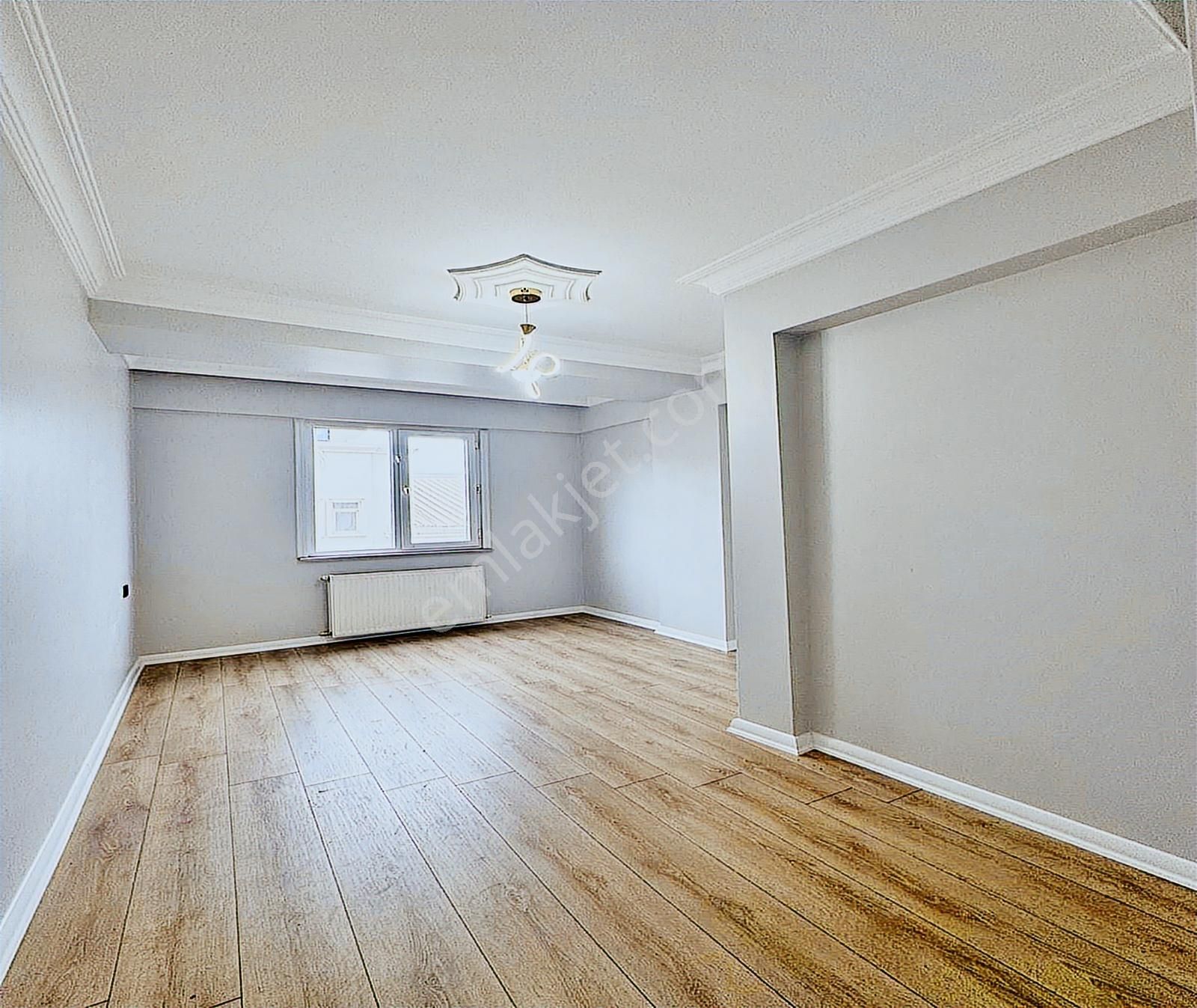 Kıraç Osmangazi Mah. Sığınaklı Bahçe Katı Dışardan Ara Kat Gibi - Görsel 9