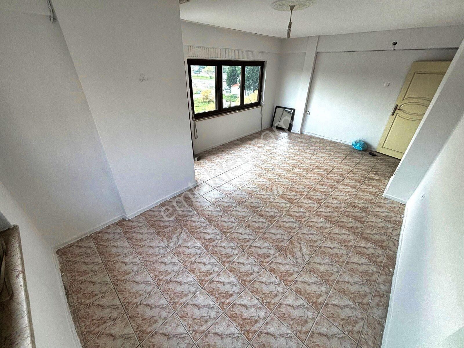 🛑🛑aktif'ten Altınkum Merkezde Satılık Denize 100mt Çift Balkonlu Ferah 2+1daire - Görsel 4