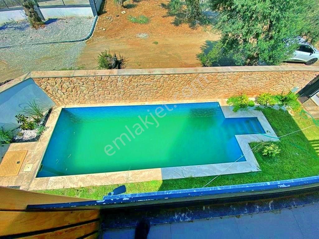 Uytun'dan Güre'de Sauna Yüzme Havuzlu Ultralüx 5+1 Satılık Villa - Görsel 4