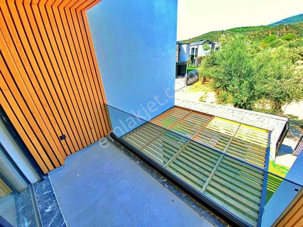 Uytun'dan Güre'de Sauna Yüzme Havuzlu Ultralüx 5+1 Satılık Villa - Görsel 35