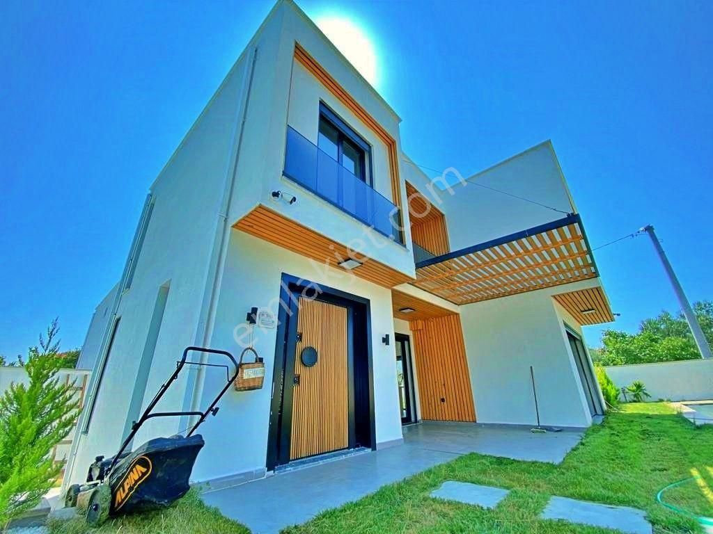 Uytun'dan Güre'de Sauna Yüzme Havuzlu Ultralüx 5+1 Satılık Villa - Görsel 10