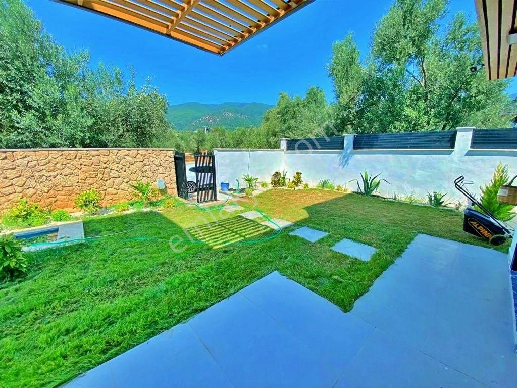 Uytun'dan Güre'de Sauna Yüzme Havuzlu Ultralüx 5+1 Satılık Villa - Görsel 15