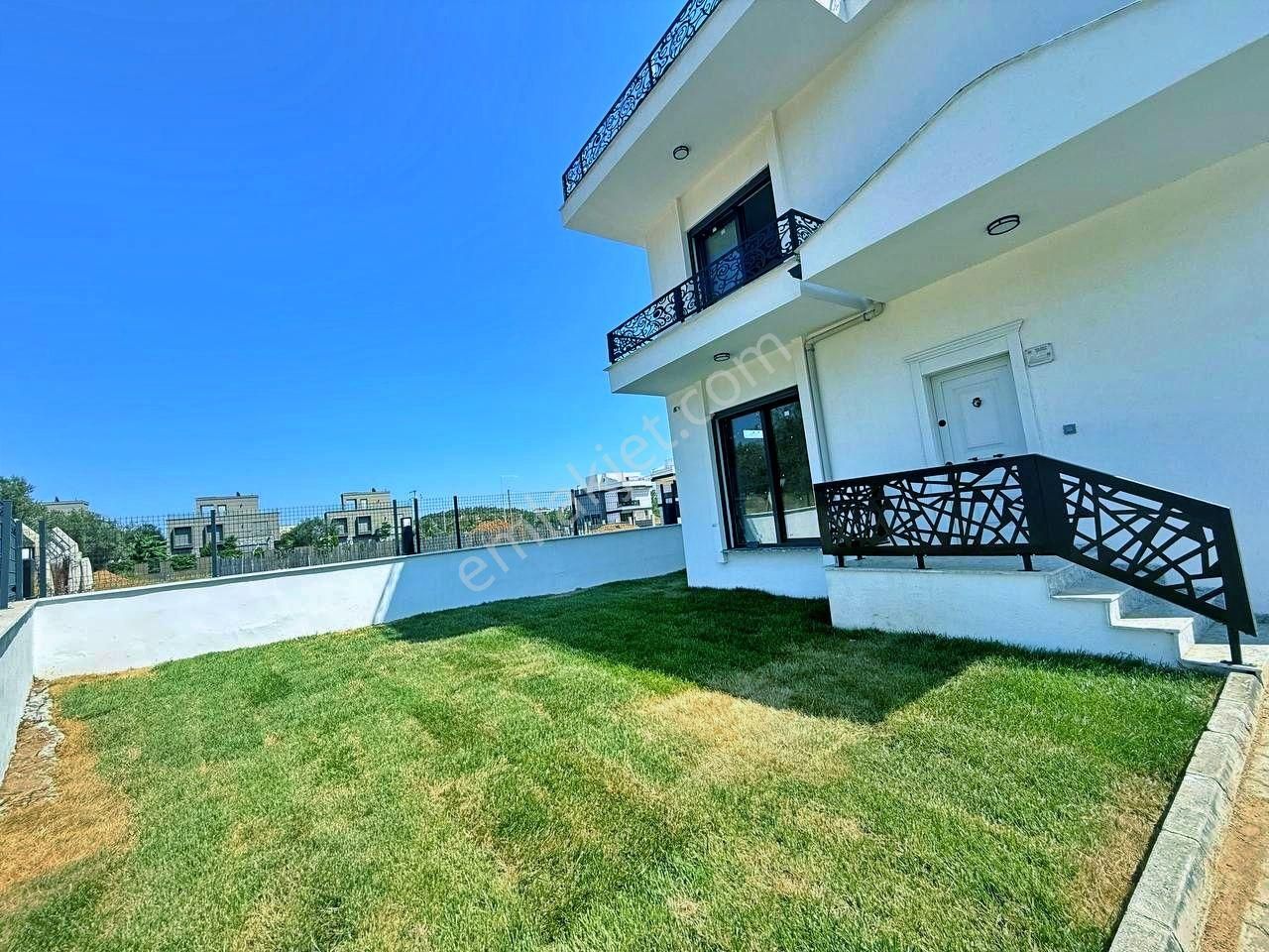 Uytundan Güre Oteller Bölgesinde Satılık 3+1 Lüks Villa - Görsel 3