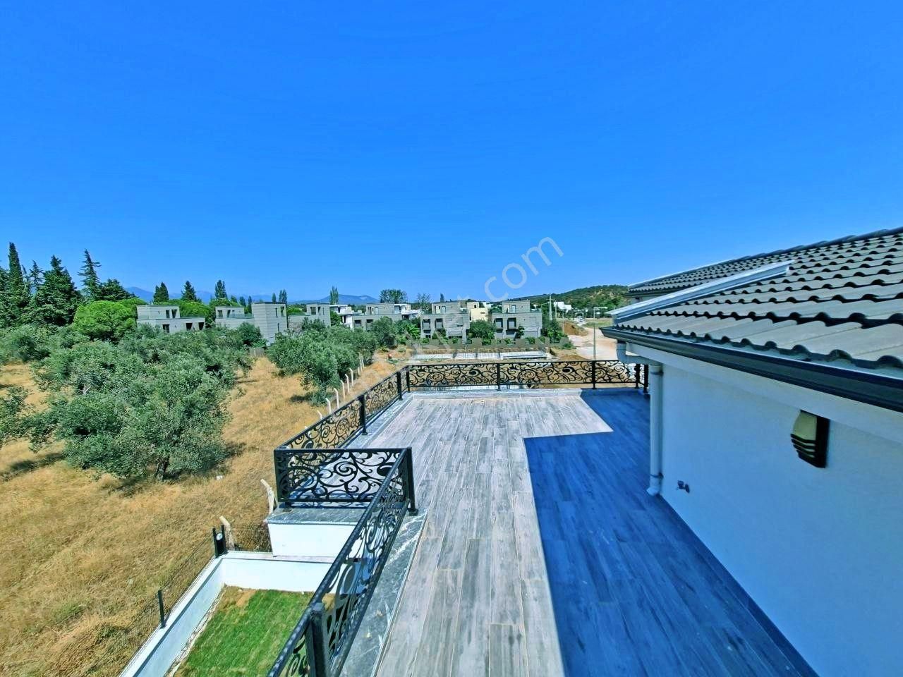 Uytundan Güre Oteller Bölgesinde Satılık 3+1 Lüks Villa - Görsel 8