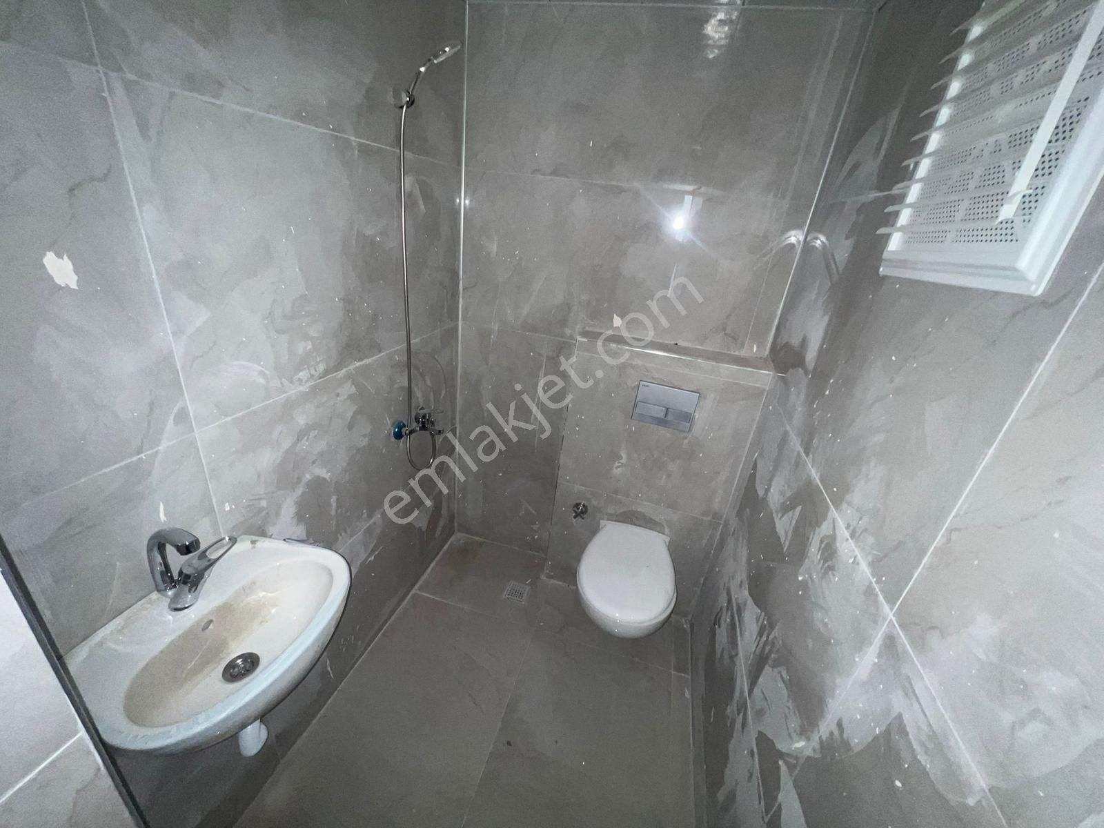 Yenikent Menderes Mah. Sıfır Ara Katta Geniş Balkonlu 3+1 Daire - Görsel 17