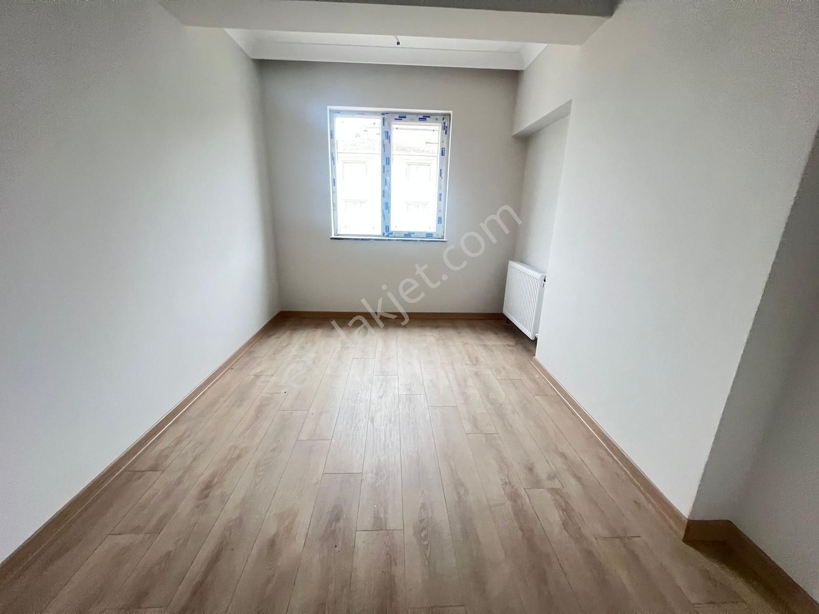 Yenikent Menderes Mah. Sıfır Ara Katta Geniş Balkonlu 3+1 Daire - Görsel 32