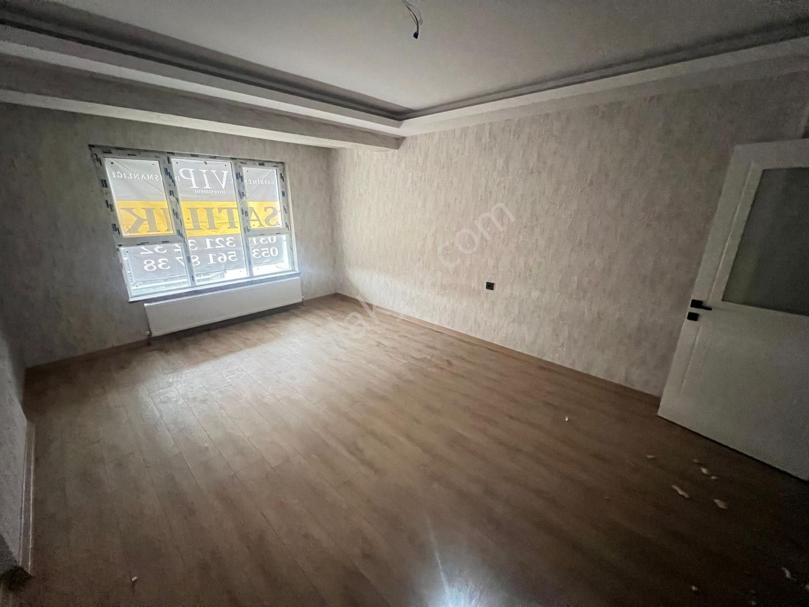 Yenikent Menderes Mah. Sıfır Ara Katta Geniş Balkonlu 3+1 Daire - Görsel 12