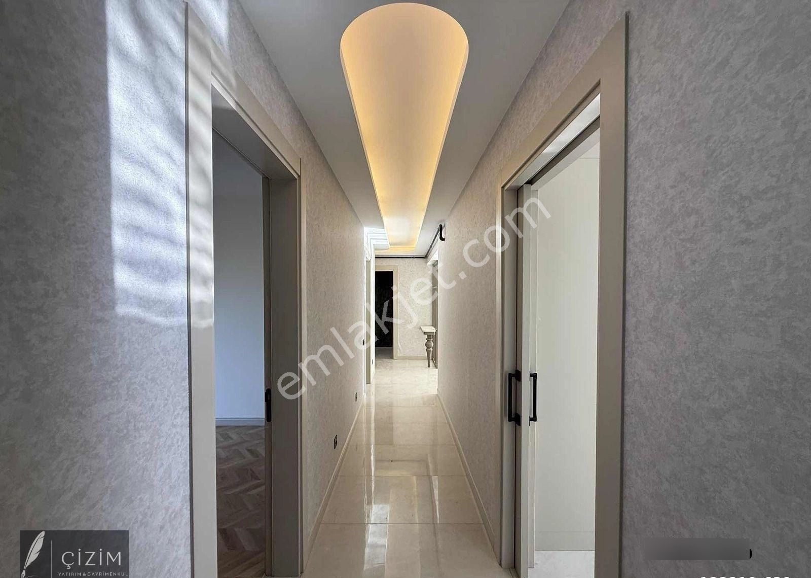 Yenişafak'ta Lüks Site İçerinde Havuzlu 3,5+1 Satılık Daire - Görsel 7