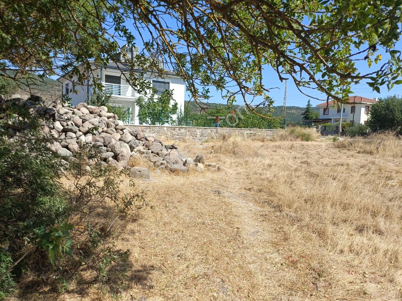 Barbaros Köyünde Ildır Yoluna Cepheli Yapı İzinli Arsa - Görsel 11