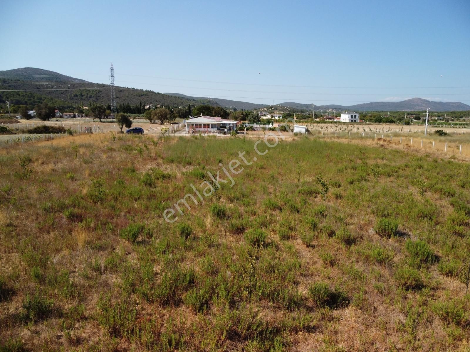 Urla Birgi'de 8.300 M2 Arazi İçinde 180 M2 Ruhsatlı Yapı - Görsel 19