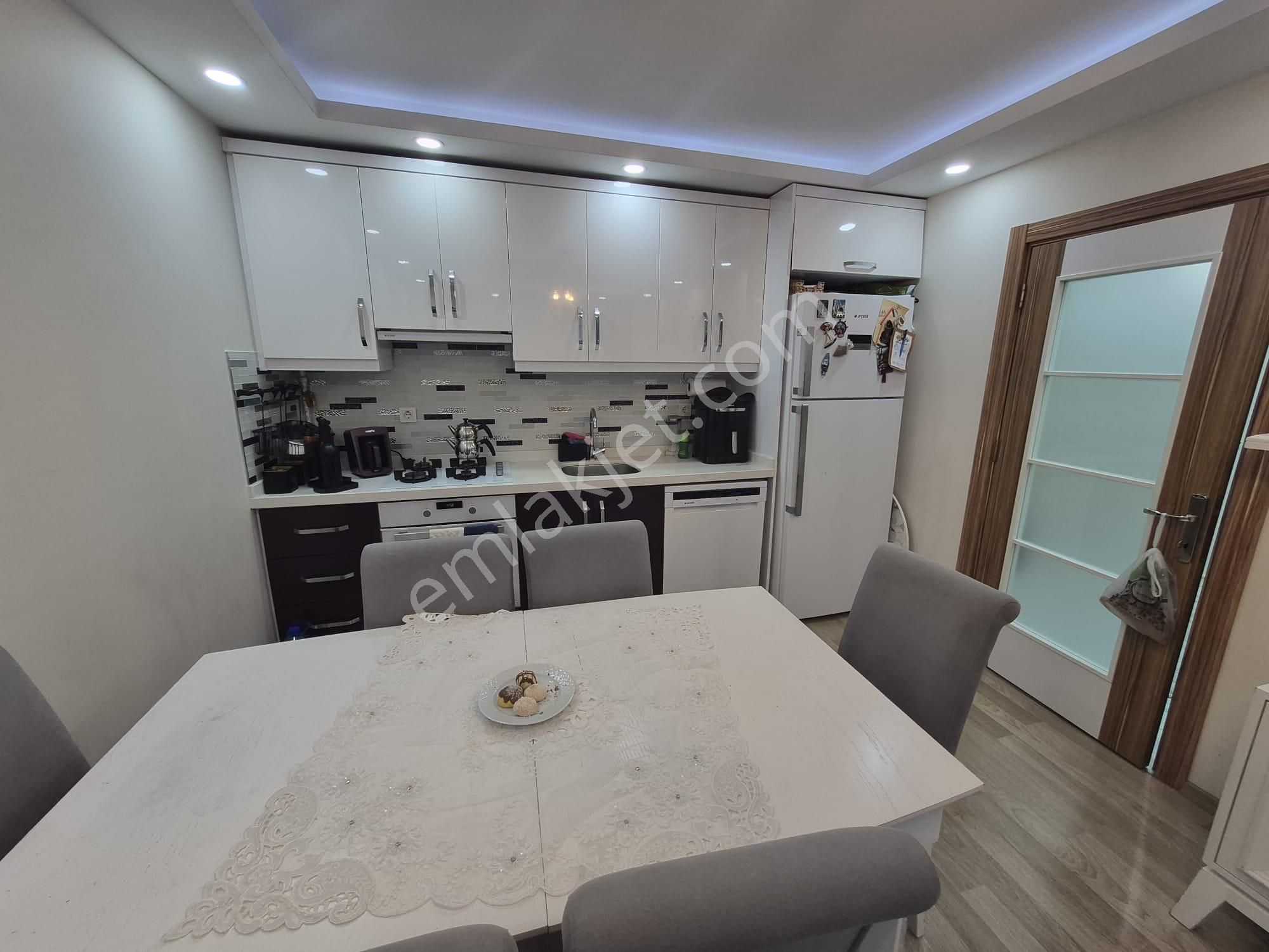 Loft'tan Tevikbey Mah Yeni Binada 2+1 80m2 Satılık 1. Kat Daire - Görsel 9