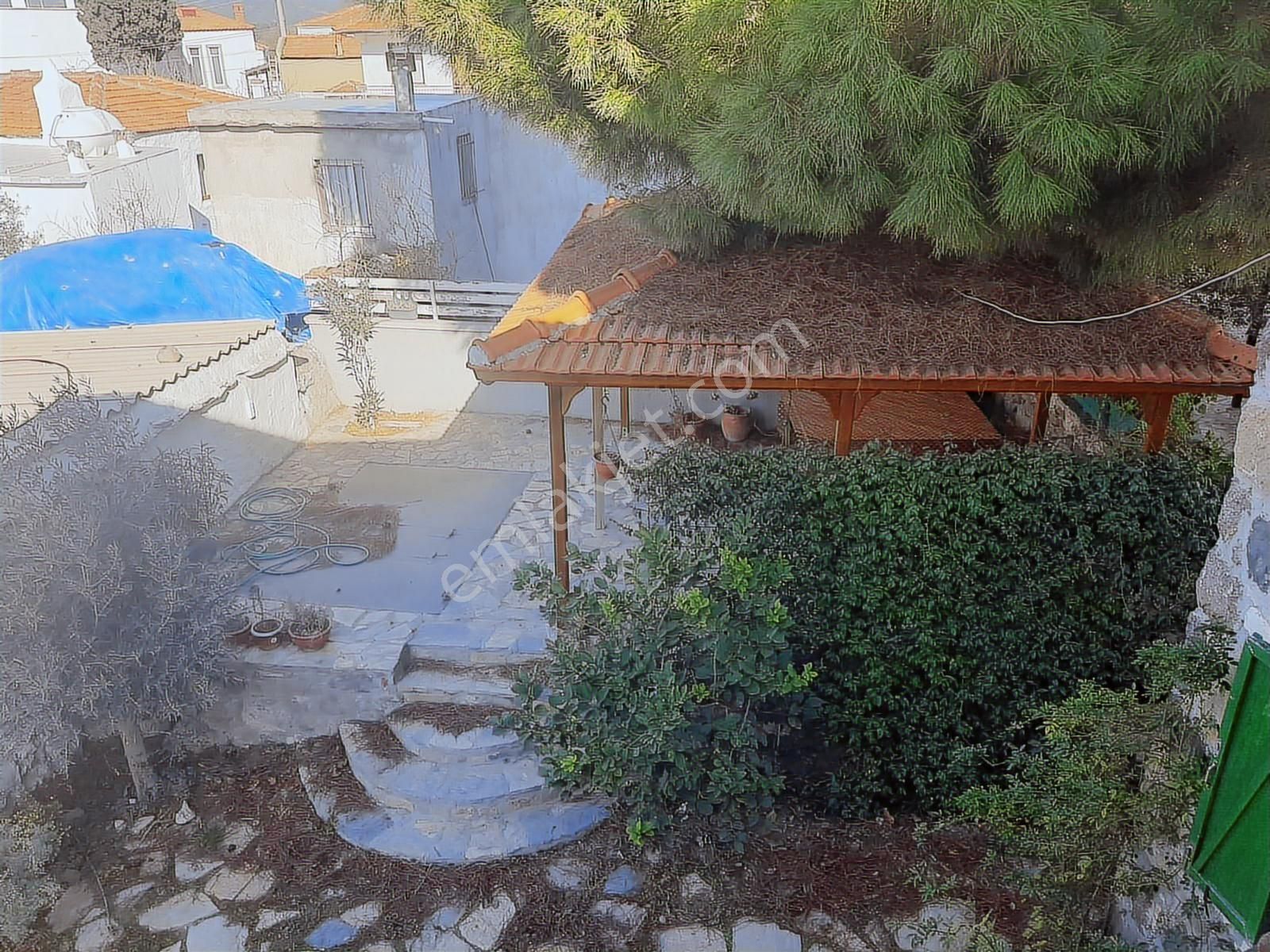 Barbaros Köyü'nün Kalbinde Müstakil Taş Ev - Görsel 19