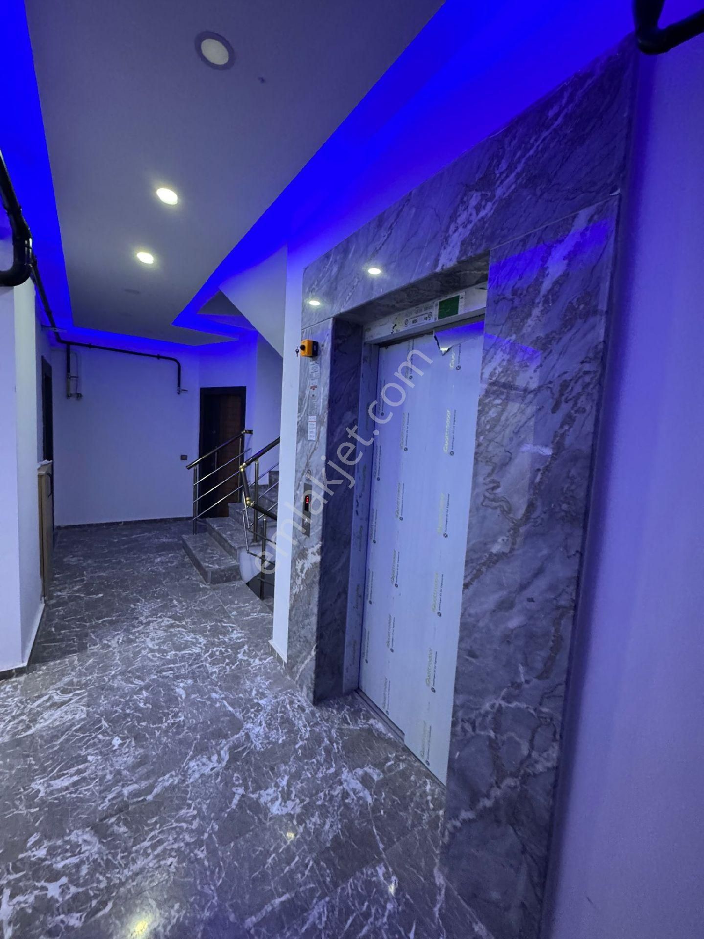 Askeri Lojman Civarında Sıfır