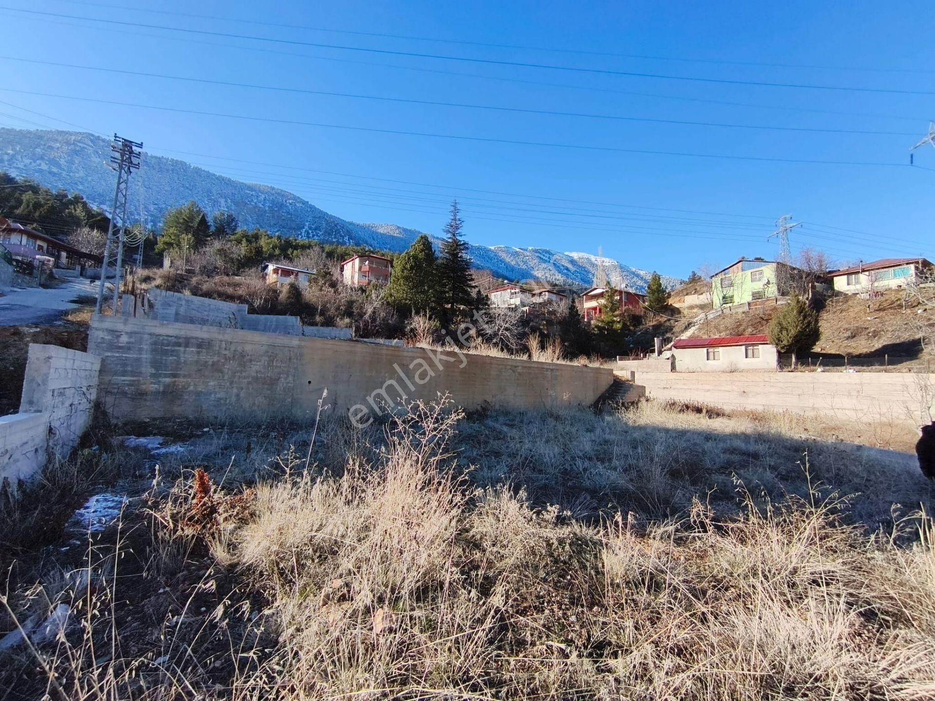 Kar Emlaktan Akçatekir Esentepede Çevre Duvar Yapılı 960 M2 Satılık Arsa - Görsel 24